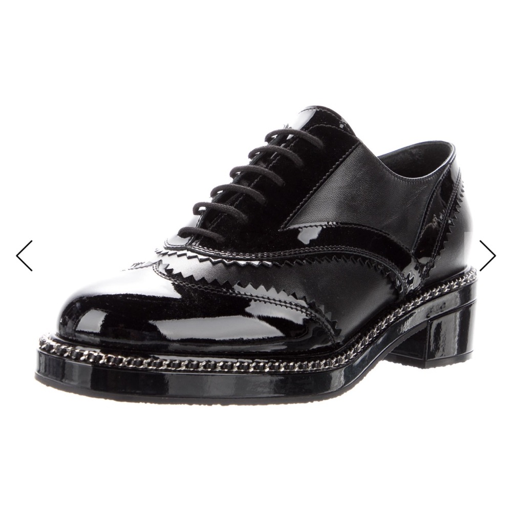 Chanel 2019 Chain-Link Accent Oxfords - Picture 3 of 6
